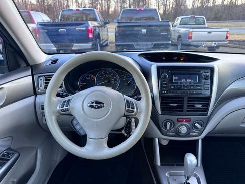 Used 2011 Subaru Forester 2.5X Premium image 18