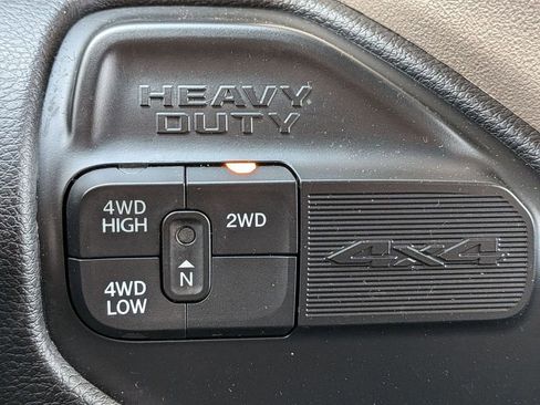 Used 2024 RAM 2500 Laramie w/ Safety Group AWD/4WD image 21
