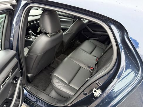 Used 2025 MAZDA MAZDA3 s image 6