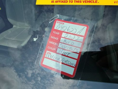 Certified 2023 Kia Sorento EX FWD image 11