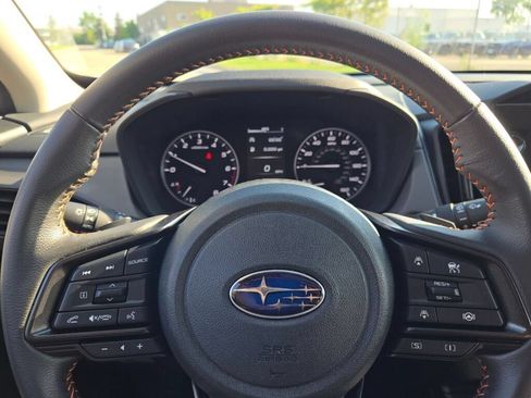 Used 2024 Subaru Crosstrek 2.5i Limited w/ Crosstrek Mirror Package AWD/4WD image 32