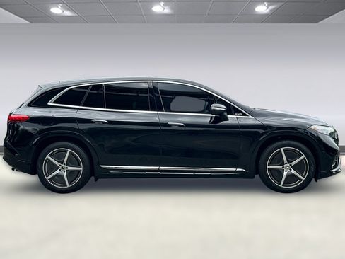 Certified 2023 Mercedes-Benz EQS 580 4MATIC SUV image 6