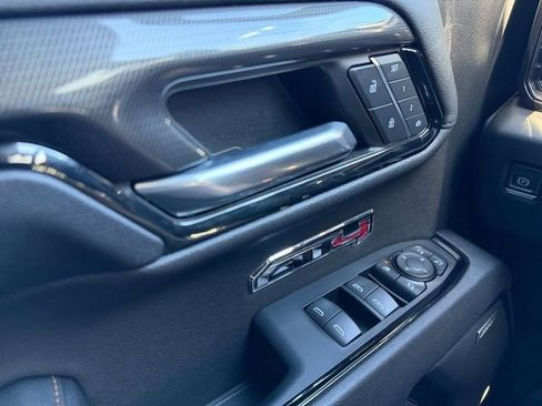 Certified 2023 GMC Sierra 1500 AT4 w/ Technology Package image 8