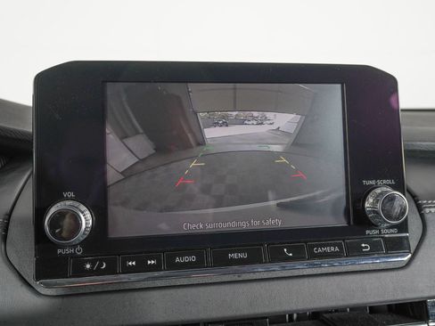 Used 2023 Mitsubishi Outlander ES image 23