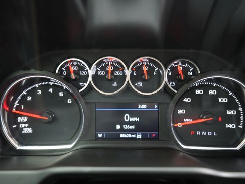 Used 2021 Chevrolet Silverado 1500 RST AWD/4WD image 21