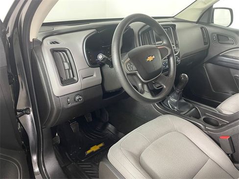 Used 2015 Chevrolet Colorado W/T w/ WT Convenience Package image 3