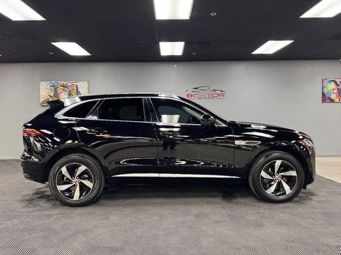 Used 2021 Jaguar F-PACE S image 16