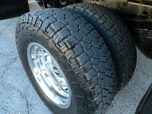 Used 2018 Ford F350 XL w/ Power Equipment Group image 9