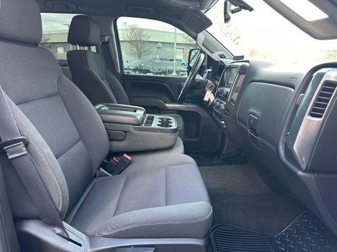 Used 2015 Chevrolet Silverado 2500 LT w/ LT Convenience Package image 28