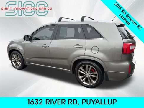 Used 2014 Kia Sorento SX w/ 3rd Row Package image 4