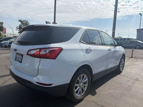 Used 2019 Chevrolet Equinox LS w/ LPO, Blackout Package image 5
