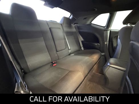 Used 2016 Dodge Challenger R/T Scat Pack RWD image 16