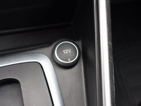 Used 2022 Ford EcoSport SE w/ SE Convenience Package image 16