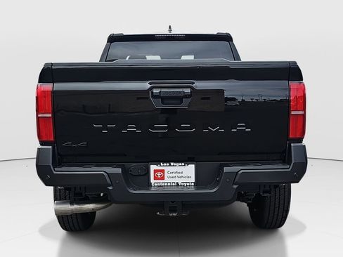 Certified 2025 Toyota Tacoma SR w/ SR Upgrade Package AWD/4WD image 6