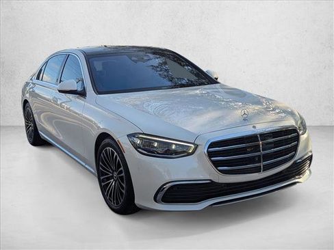 Certified 2023 Mercedes-Benz S 500 4MATIC image 3