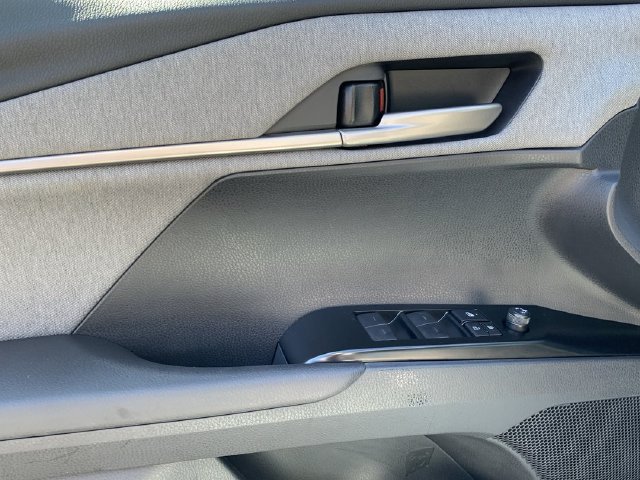 Used 2026 Toyota Camry LE w/ Convenience Package FWD image 17