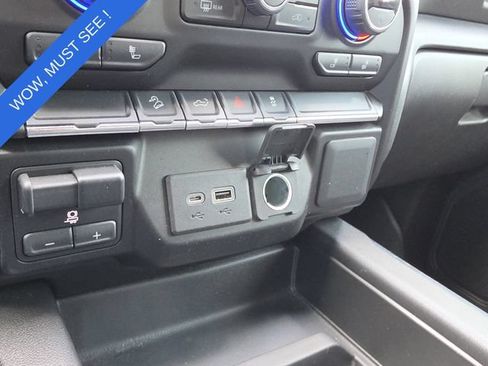 Used 2021 Chevrolet Silverado 1500 LT Trail Boss w/ Bed Protection Package AWD/4WD image 29