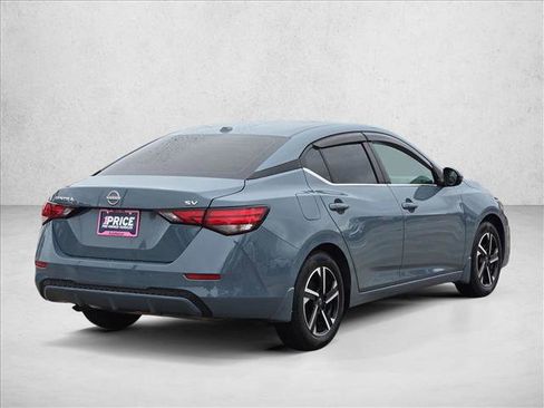 Used 2024 Nissan Sentra SV FWD image 5