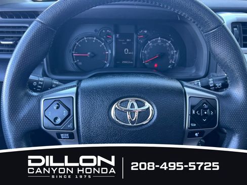 Used 2021 Toyota 4Runner SR5 Premium w/ Moonroof Package AWD/4WD image 24