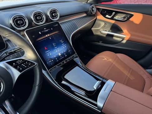 Used 2023 Mercedes-Benz C 300 4MATIC Sedan image 15