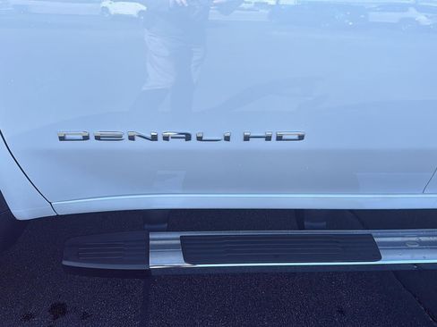 New 2026 GMC Sierra 3500 Denali image 14