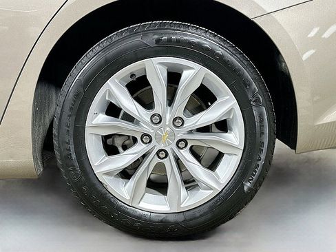 Used 2023 Chevrolet Malibu LT image 28