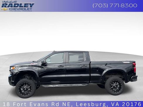 Used 2019 Chevrolet Silverado 1500 Custom Trail Boss image 2