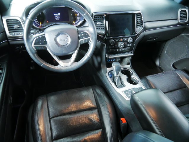 Used 2019 Jeep Grand Cherokee Limited w/ Luxury Group II AWD/4WD image 4