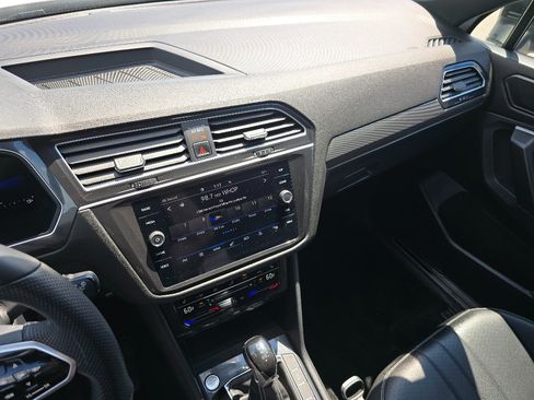 Used 2024 Volkswagen Tiguan SE R-Line AWD/4WD image 26