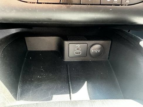 Used 2024 Ford Escape Active AWD/4WD image 25