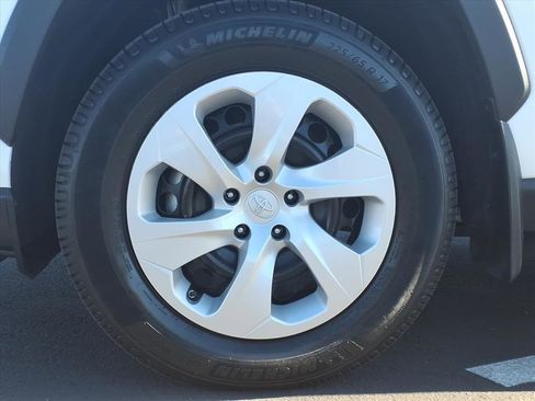 Certified 2023 Toyota RAV4 LE image 9