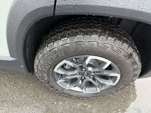 New 2026 Chevrolet Equinox ACTIV w/ LPO, Floor Liner Package AWD/4WD image 12