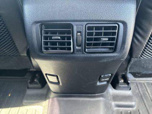 Used 2018 Toyota 4Runner TRD Off-Road Premium AWD/4WD image 25