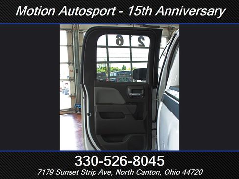 Used 2018 Chevrolet Silverado 1500 Custom w/ Custom Convenience Package AWD/4WD image 33