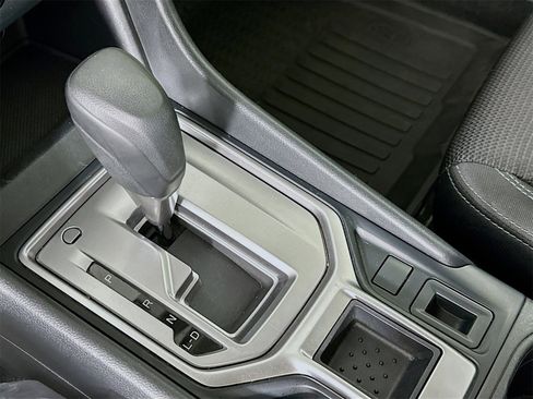 Used 2020 Subaru Forester w/ Alloy Wheel Package image 16