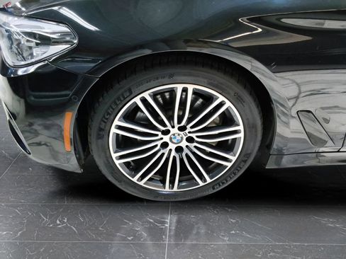 Used 2017 BMW 540i xDrive AWD/4WD image 11