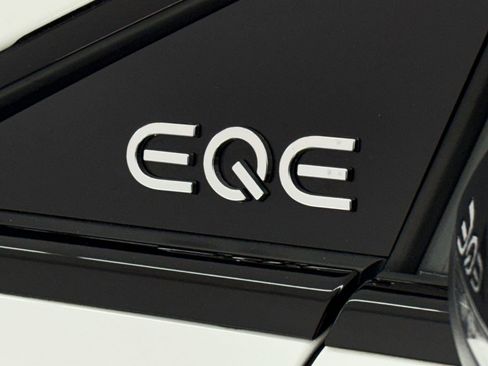 Certified 2023 Mercedes-Benz EQE AMG 4MATIC Sedan image 32