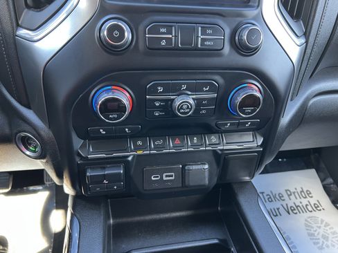 Used 2021 Chevrolet Silverado 1500 LT Trail Boss w/ Bed Protection Package AWD/4WD image 24