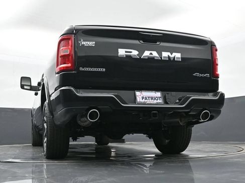 Used 2025 RAM 1500 Laramie AWD/4WD image 38