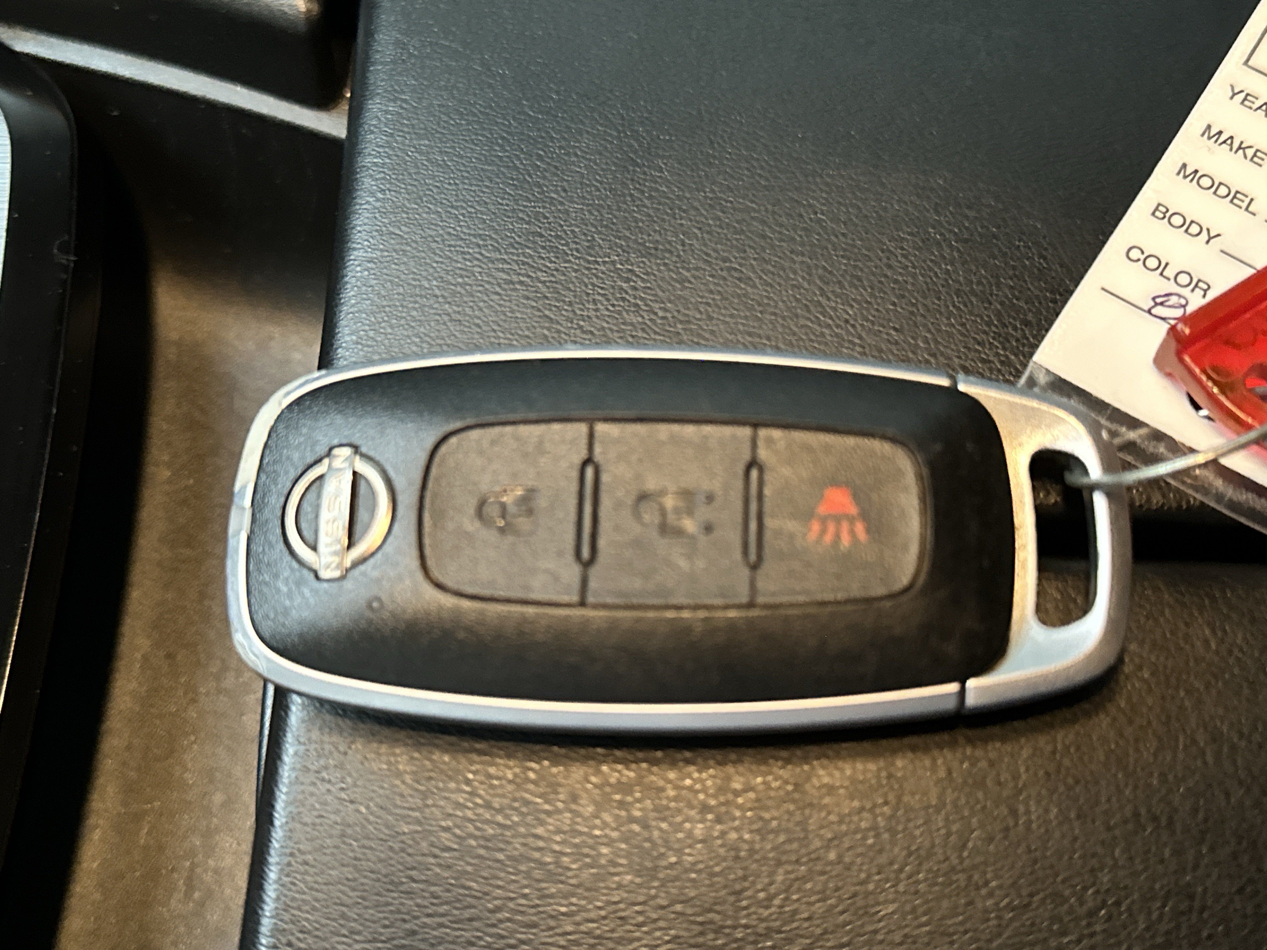 Used 2023 Nissan Rogue S AWD/4WD image 37