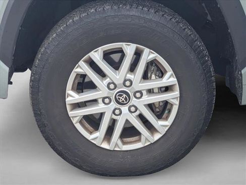 Used 2024 Toyota Tundra SR5 w/ SR5 Convenience Package RWD image 14