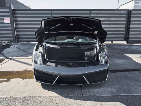 Used 2013 Lamborghini Gallardo LP 550-2 image 17