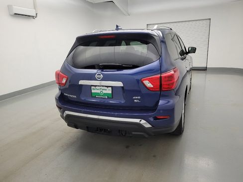 Used 2019 Nissan Pathfinder SL w/ SL Premium Package AWD/4WD image 7