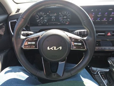 Used 2024 Kia Seltos S FWD image 35