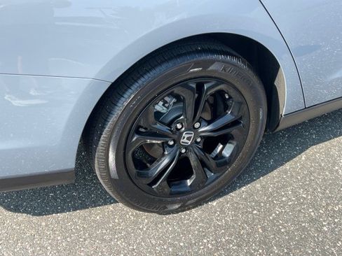 Used 2025 Honda Accord SE image 33