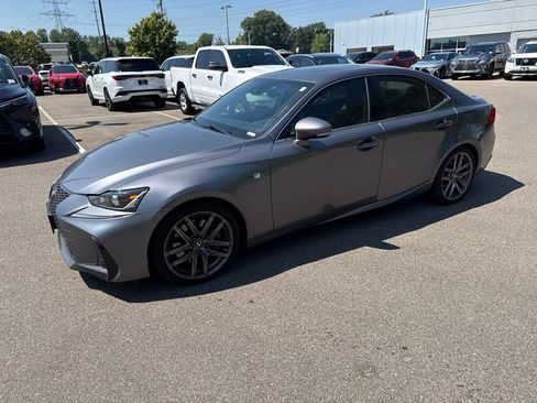 Used 2019 Lexus IS 300 F Sport w/ F Sport Package AWD/4WD image 4