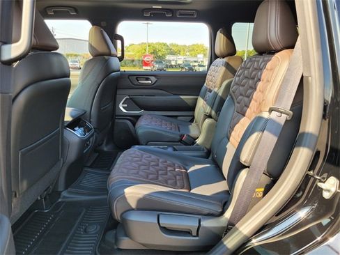 New 2026 Nissan Armada Platinum Reserve image 11