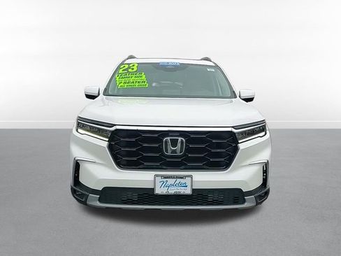 Used 2023 Honda Pilot Touring image 2