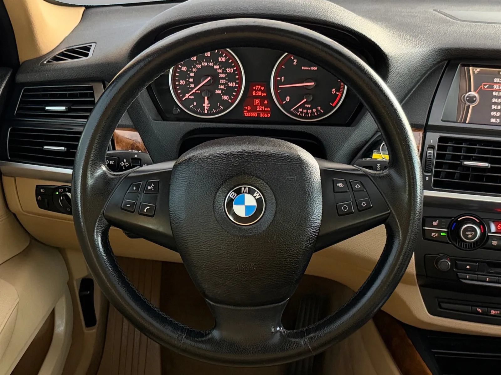 Used 2012 BMW X5 xDrive35d AWD/4WD image 27