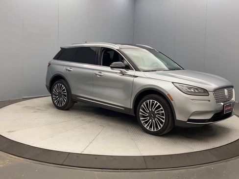 Used 2022 Lincoln Corsair Reserve w/ Elements Package AWD/4WD image 7